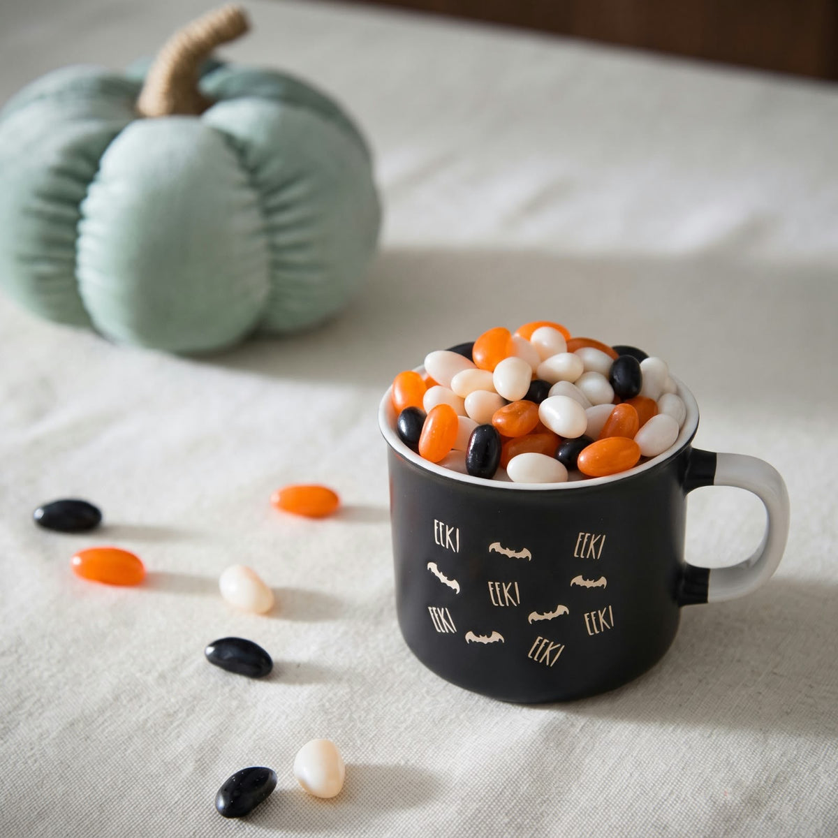 EEK!' Bats Halloween Mug